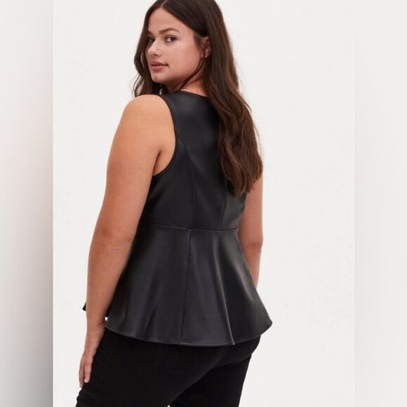 Torrid Black Faux Leather Lace-Up Peplum Top size 4X vegan leather sleeveless - Picture 2 of 10